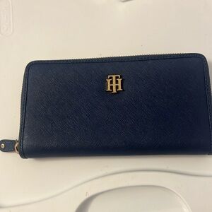Tommy Hilfiger Blue leather wallet